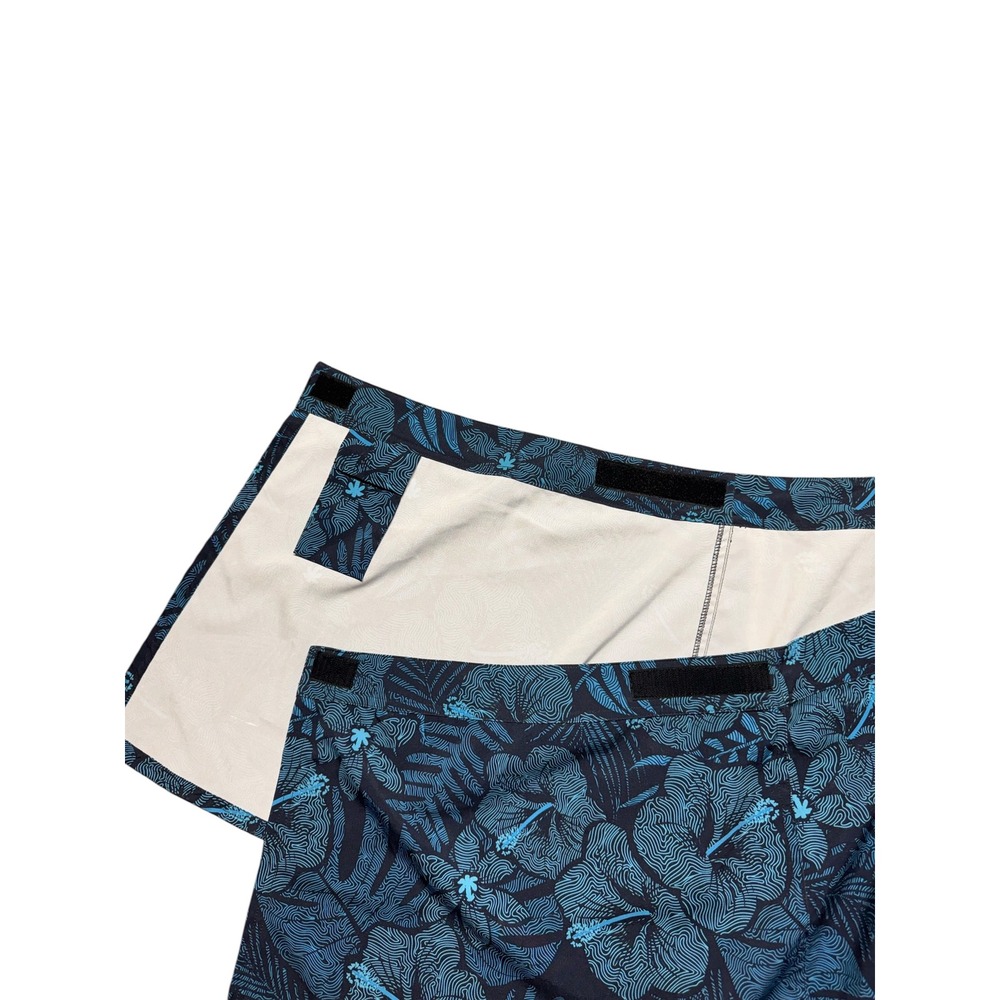 RipSkirt Hawaii Wrap Skirt Sz M Blue Floral Adjustable Quick-Dry Beach‎ Travel - Picture 3 of 6